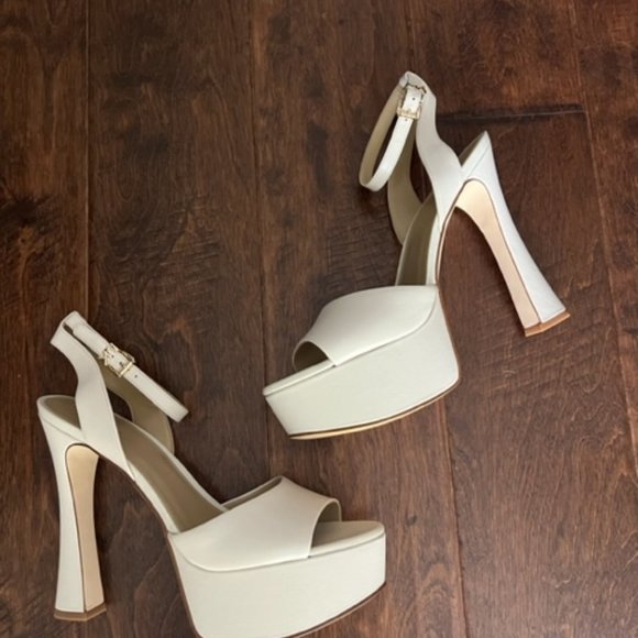 Michael kors jenson heels new - Picture 3 of 7